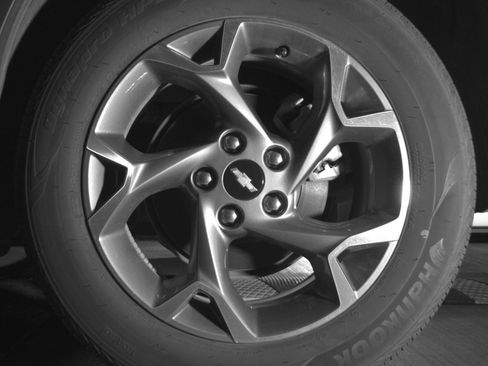 Used 2025 Chevrolet Trax LT FWD image 17