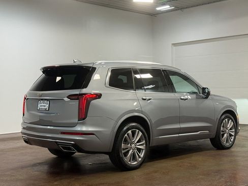 Used 2024 Cadillac XT6 Premium Luxury image 24