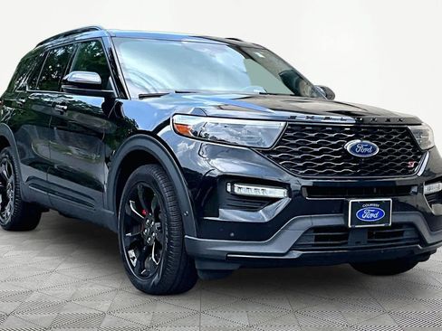 Used 2020 Ford Explorer ST w/ ST Street Pack AWD/4WD image 3
