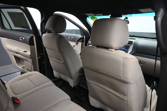 Used 2015 Ford Explorer FWD image 12