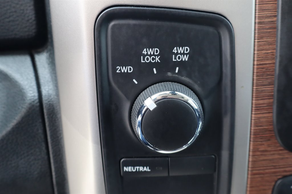 Used 2014 RAM 3500 Laramie w/ Protection Group AWD/4WD image 43