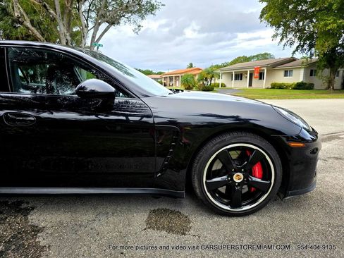 Used 2016 Porsche Panamera GTS image 99