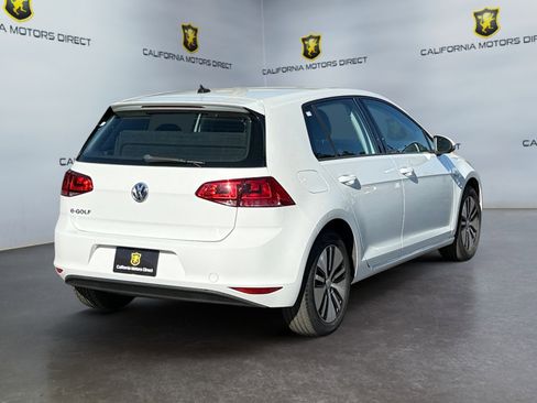 Used 2016 Volkswagen e-Golf SE w/ DC Fast Charging Package image 5