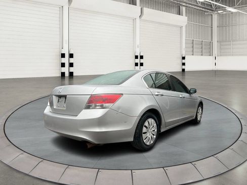 Used 2009 Honda Accord LX image 3