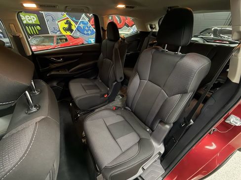 Used 2023 Subaru Ascent Premium w/ Convenience Package AWD/4WD image 14