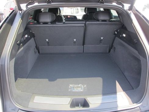 New 2025 Cadillac Lyriq Luxury image 25