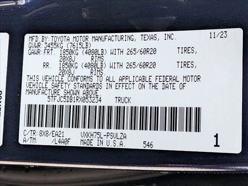 Used 2024 Toyota Tundra Limited AWD/4WD image 23