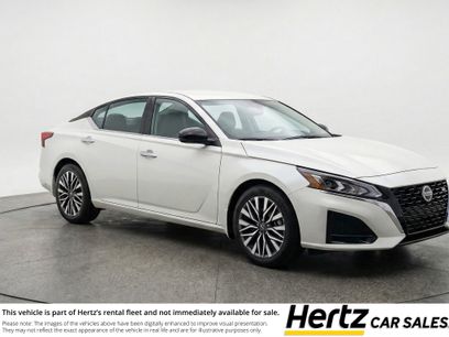 Used 2025 Nissan Altima 2.5 SV
