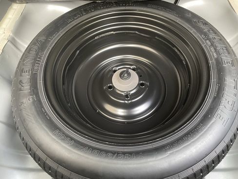 New 2026 Honda HR-V LX image 12