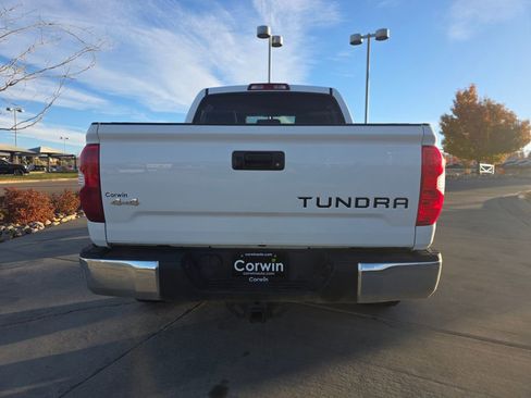 Used 2017 Toyota Tundra SR5 image 7
