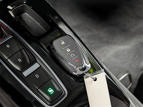 Used 2023 Chevrolet Bolt EUV LT w/ Convenience Package image 28