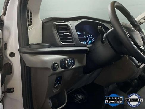 Used 2024 Ford Transit 250 Low Roof w/ Exterior Upgrade Package image 30