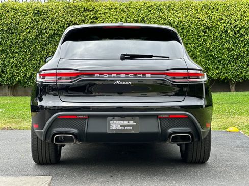 Certified 2025 Porsche Macan AWD/4WD image 7