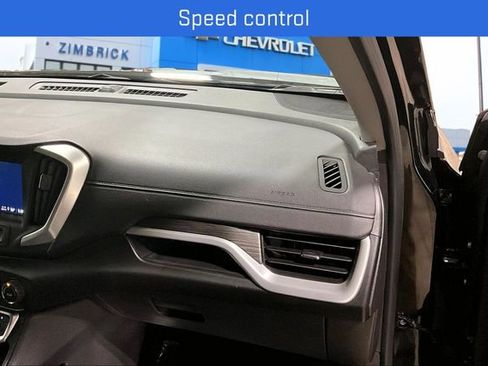 Certified 2024 GMC Terrain SLE image 25