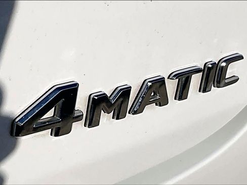 Used 2023 Mercedes-Benz CLA 250 4MATIC image 9