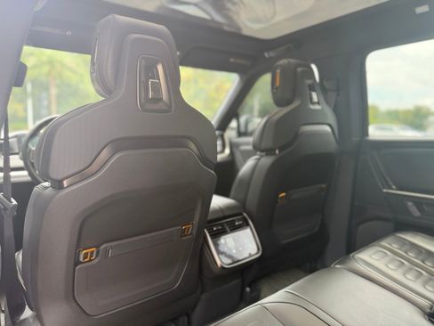 Used 2025 Rivian R1S Adventure AWD/4WD image 17