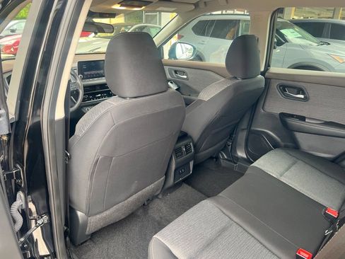 Certified 2023 Nissan Rogue SV AWD/4WD image 9
