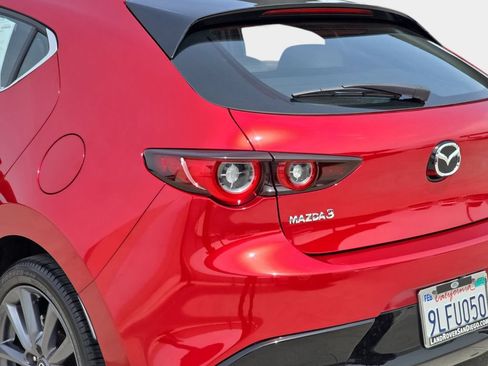 Used 2024 MAZDA MAZDA3 s FWD image 38