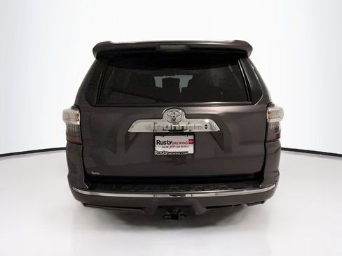 Used 2017 Toyota 4Runner Limited AWD/4WD image 5