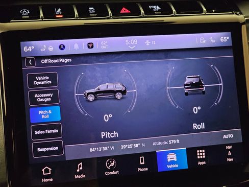 New 2025 Jeep Grand Cherokee Overland image 27