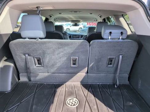 Certified 2021 Buick Enclave Essence FWD image 9