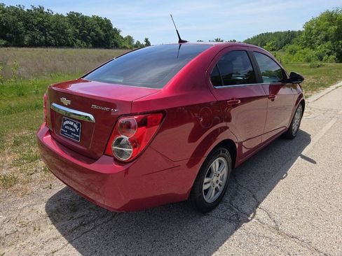 Used 2014 Chevrolet Sonic LT FWD image 5