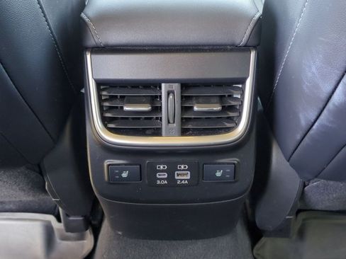 Used 2024 Subaru Outback Touring XT AWD/4WD image 18