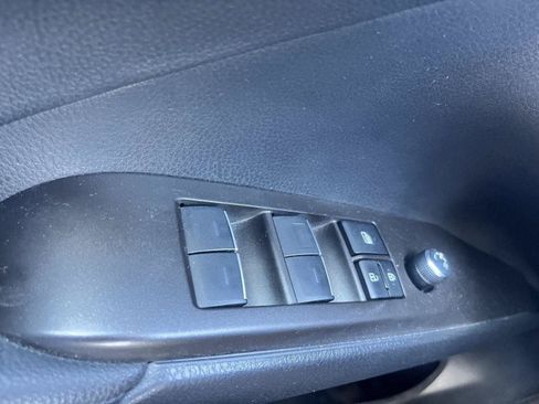 Used 2022 Toyota Camry XSE FWD image 48