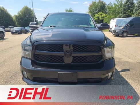 Used 2016 RAM 1500 Express w/ Black Ram 1500 Express Group AWD/4WD image 3