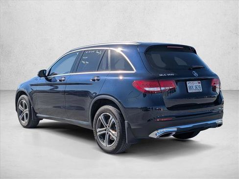 Used 2019 Mercedes-Benz GLC 300 4MATIC image 7