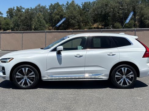 Used 2022 Volvo XC60 B5 Inscription w/ Advanced Package FWD image 6