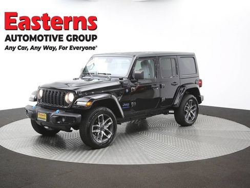 Used 2024 Jeep Wrangler Unlimited AWD/4WD image 56