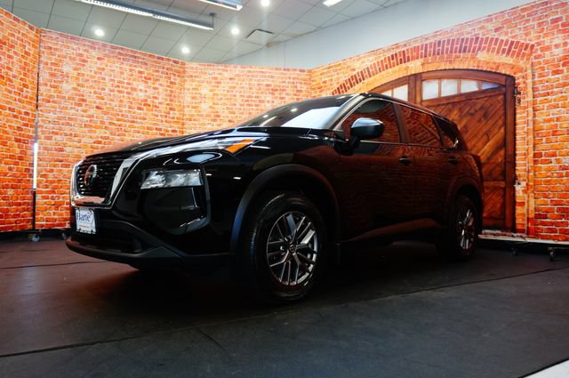 Certified 2021 Nissan Rogue S AWD/4WD image 2