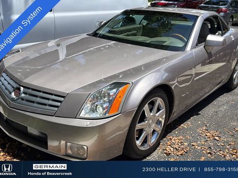 Used 2004 Cadillac XLR RWD image 1
