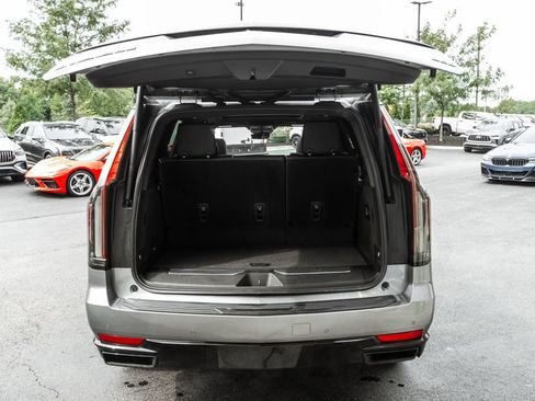 Used 2022 Cadillac Escalade Sport w/ Touring Package AWD/4WD image 31