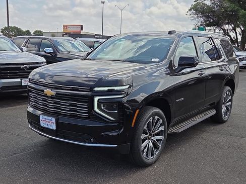 New 2026 Chevrolet Tahoe High Country w/ Sun And Tow Package AWD/4WD image 1