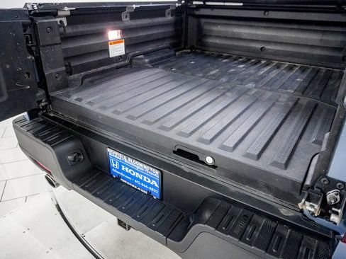 Used 2024 Honda Ridgeline Sport image 8