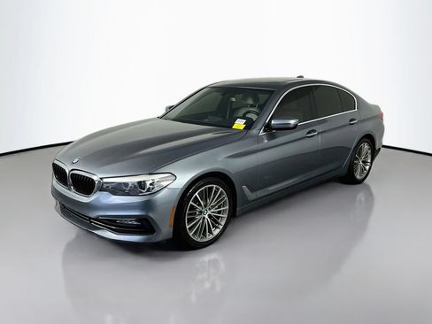 Used 2017 BMW 530i w/ Premium Package RWD image 3
