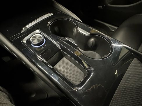 Certified 2025 Buick Envision Preferred image 37