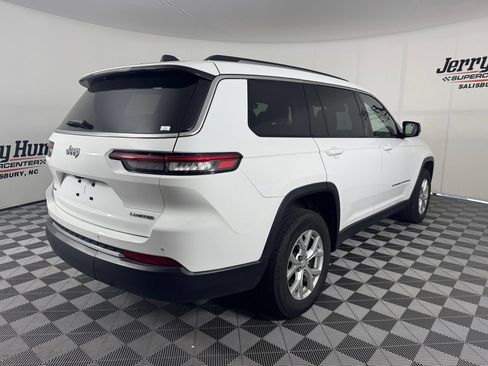 Used 2024 Jeep Grand Cherokee L Limited AWD/4WD image 7
