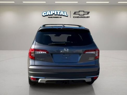 Used 2020 Honda Pilot Touring image 4