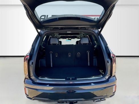 Used 2025 Kia Telluride SX Prestige X-Line image 28