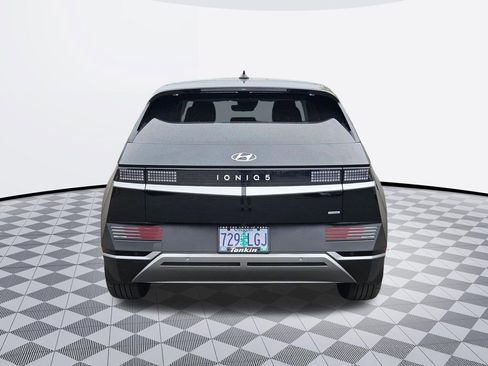 Certified 2024 Hyundai Ioniq 5 SE image 5