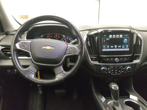 Used 2018 Chevrolet Traverse LT FWD image 22