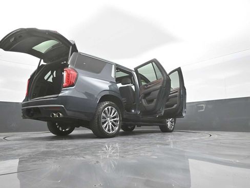 Used 2021 GMC Yukon Denali w/ Denali Premium Package RWD image 60