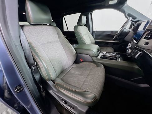 Used 2022 Ford Expedition Timberline image 27
