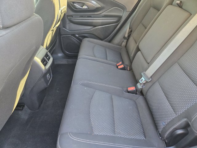Used 2023 GMC Terrain SLE w/ Driver Convenience Package FWD image 10