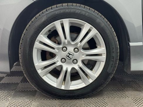 Used 2011 Honda Fit Sport image 11