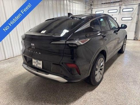 New 2026 Buick Envista Avenir image 4