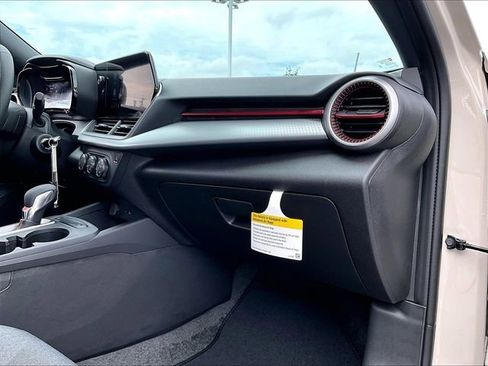 New 2026 Chevrolet Trax RS w/ Driver Confidence Package FWD image 27